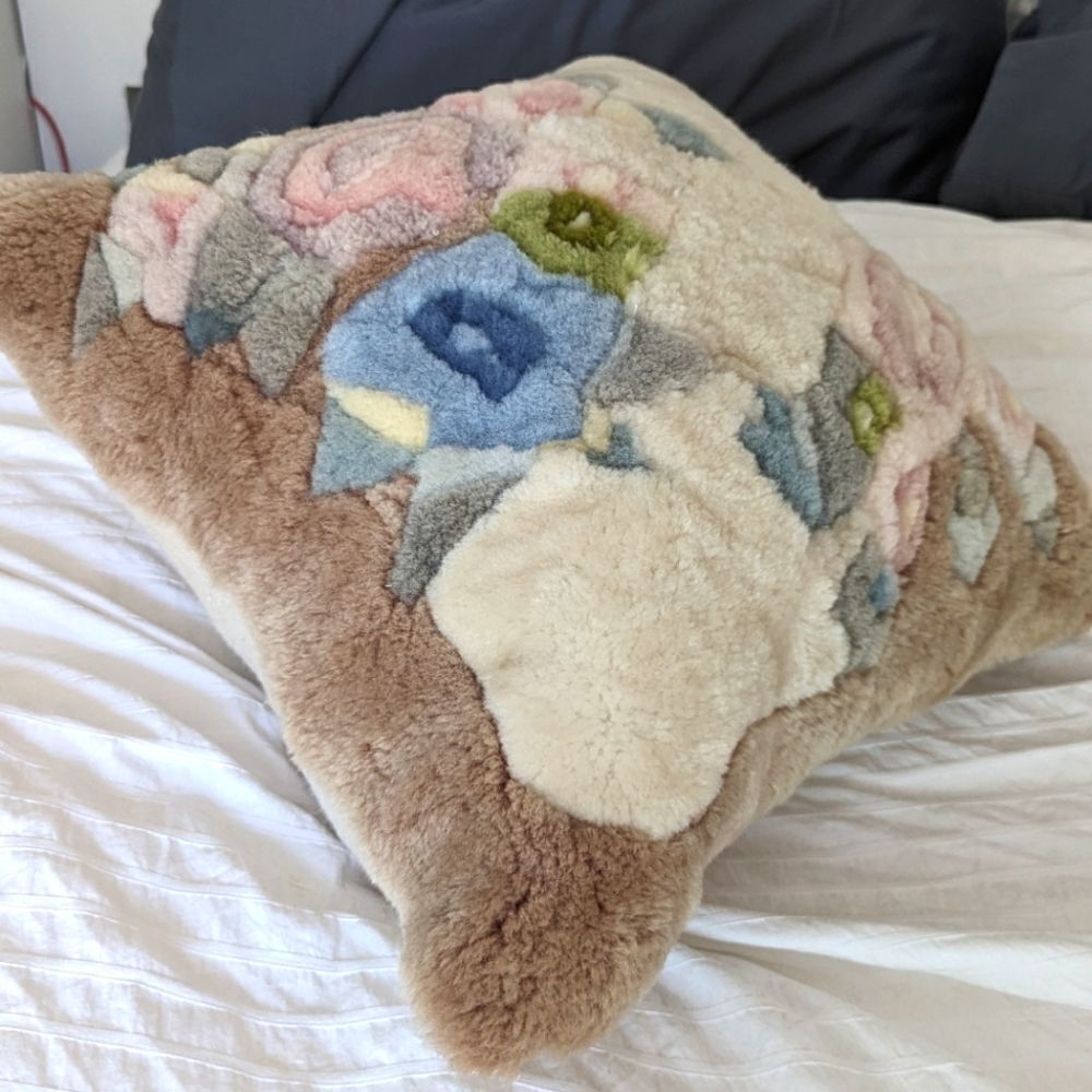 Vintage Floral Shearling Throw Pillow V2 - Picture 6 of 9